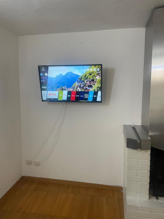 Apartamento La Terrazza Di Aida Verona Exterior foto